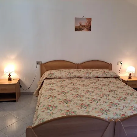 Bonaventura 12345 Gardola Centro Storico Appartement Tignale